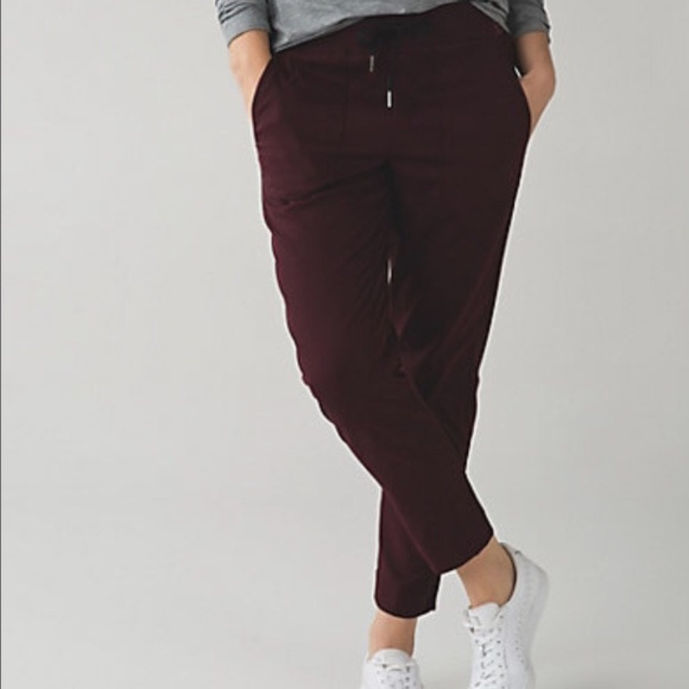 Lululemon &go take you there trouser bordeaux 6